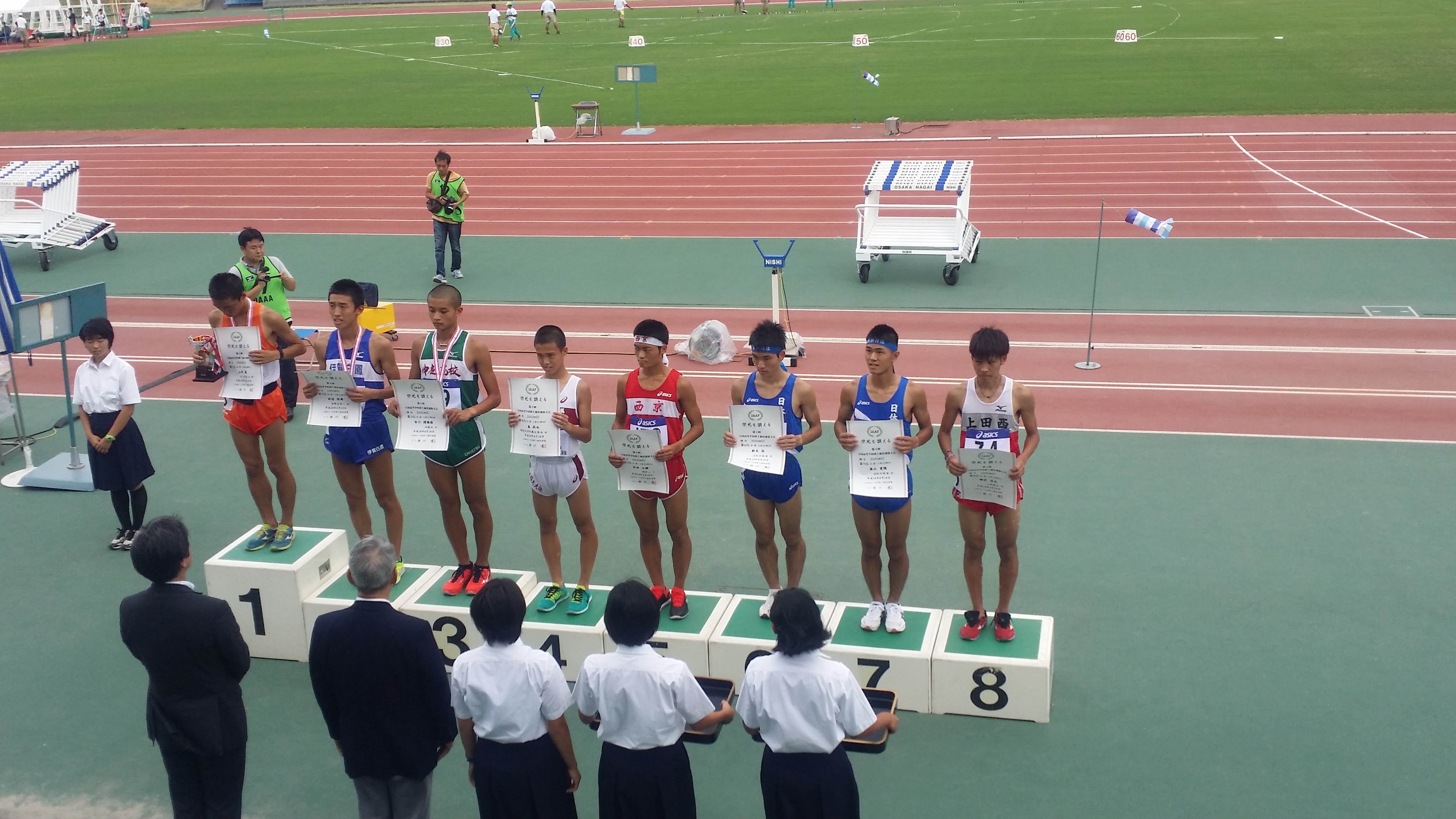 陸上部 全国高校選抜大会と東海選手権でダブル入賞 クラブ速報 最新情報 上田西高等学校オフィシャルサイト